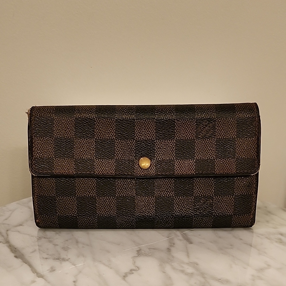 Louis Vuitton Damier Wallet